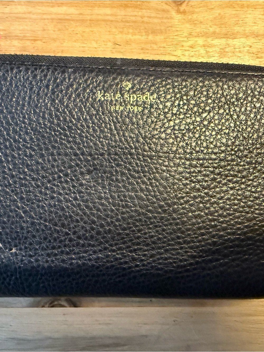 kate spade black pebbled leather double zip-around wallet with gold logo